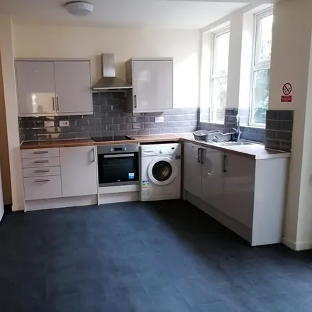 Rent this 1 bed room on 105 Watson Road in Worksop, S80 2BH