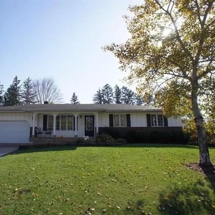 Buy this 3 bed house on 116 Bicentennial Court in Webster City, IA 50595
