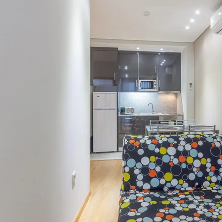 Rent this 1 bed apartment on Tranquilidade Seguros in Rua Sá da Bandeira, 4000-263 Porto