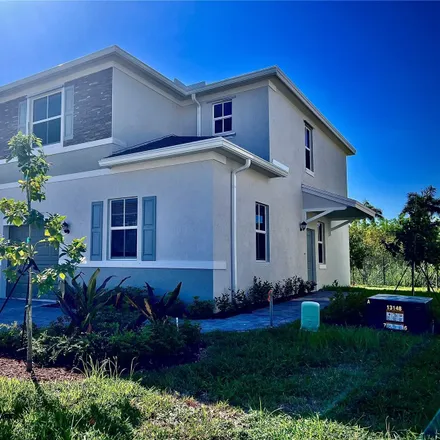 Rent this 4 bed townhouse on 764 Southeast 19th Street in Homestead, FL 33034
