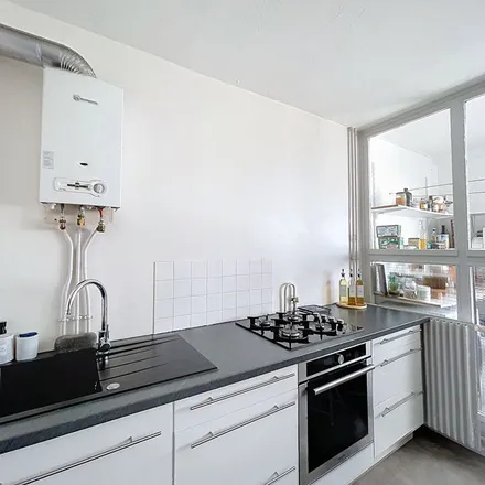 Rent this 2 bed apartment on 253 Avenue du Mont Ventoux in 30400 Villeneuve-lès-Avignon, France