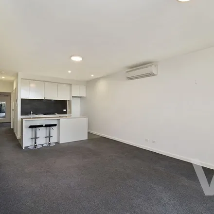 Rent this 1 bed apartment on Newcastle Grammar School Park campus in Parkway Avenue, Cooks Hill NSW 2300
