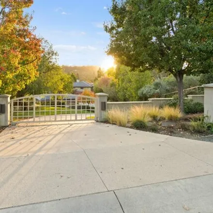 Buy this 5 bed house on 26160 Rancho Manuella Lane in Los Altos Hills, Santa Clara County
