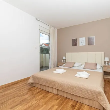 Rent this 2 bed apartment on Kaštel Gomilica in Ulica fra Fulgencija Careva, 21213 Grad Kaštela