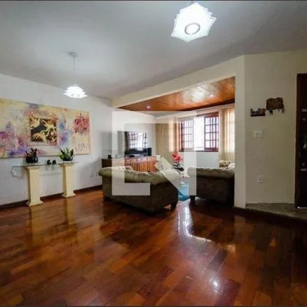 Buy this 5 bed house on Alpha Fit Academia Feminina in Rua Atlântida 321, Caiçara-Adelaide