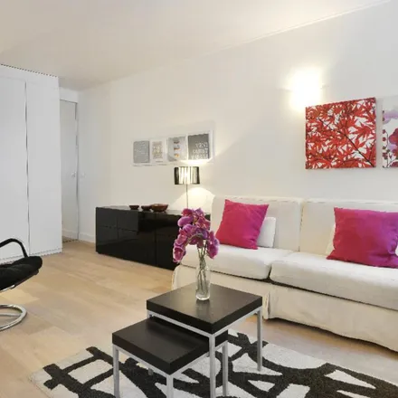 Image 9 - 63 Rue Greneta, 75002 Paris, France - Apartment for rent