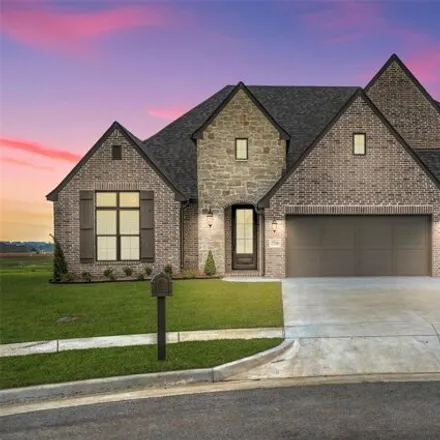Buy this 5 bed house on North 150th East Court in Owasso, OK 74055