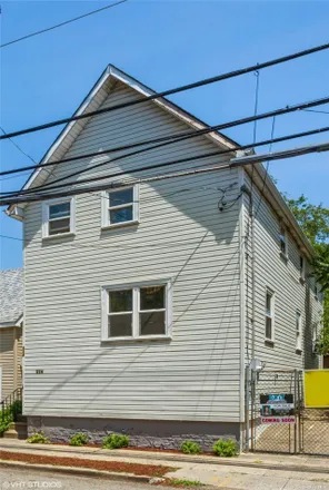 Image 2 - 114 South Franklin Street, Village of Hempstead, NY 11550, USA - House for sale