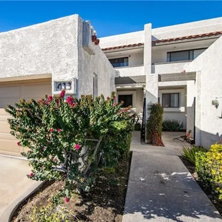 Buy this 2 bed townhouse on 788 Consuelo Drive in Palm Springs, CA 92262