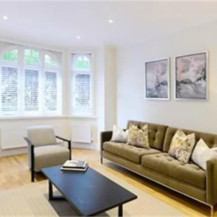 Rent this 3 bed apartment on Hamlet Gardens in London, W6 0TS