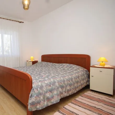 Image 1 - Jelsa, Split-Dalmatia County, Croatia - Apartment for rent