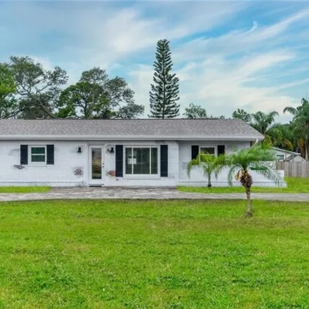 Buy this 3 bed house on 2554 Glenwood Ave in New Smyrna Beach, Florida