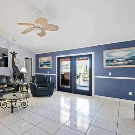 Image 7 - 104 Northeast Royce Avenue, Port Saint Lucie, FL 34983, USA - House for sale