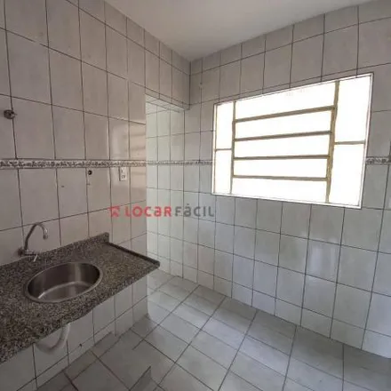 Buy this 2 bed apartment on Rua Waldomiro Fernandes 390 in Jamaica, Londrina - PR