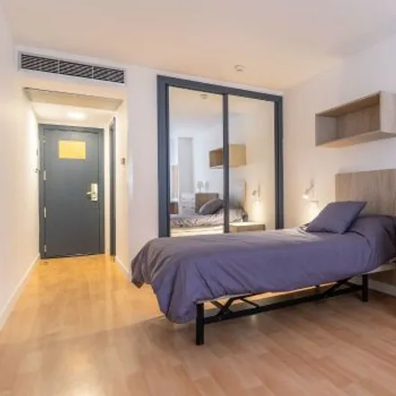 Rent this 4 bed room on Hotel Madrid Leganés in Avenida de la Universidad, 7