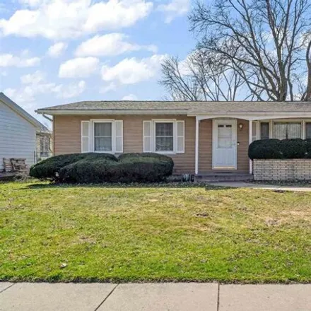 Buy this 3 bed house on 9th St & 20th Ave in 9th Street, Coralville