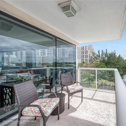 Buy this 1 bed condo on Maya Marca in 3000 Holiday Drive, Fort Lauderdale