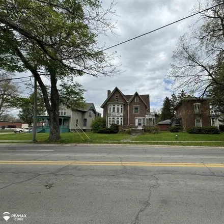 Image 2 - 542 West Oliver Street, Owosso, MI 48867, USA - House for sale