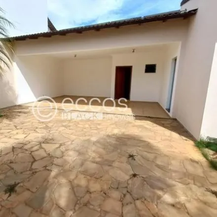 Rent this 4 bed house on Rua Marco A. Gonçalves in Jardim Karaíba, Uberlândia - MG