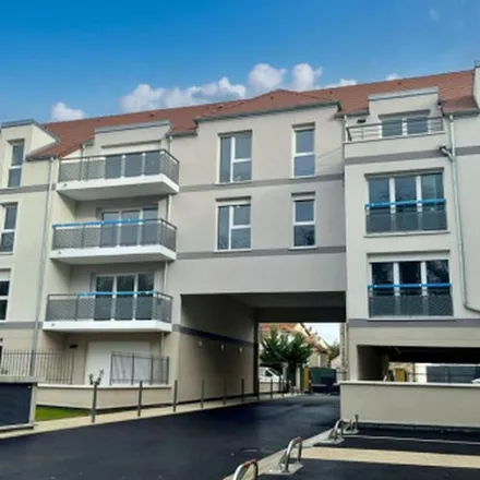 Image 5 - 855 Avenue du Maréchal Foch, 77190 Dammarie-les-Lys, France - Apartment for rent