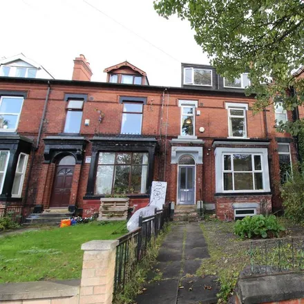 Image 4 - Ebberston Place, Leeds, LS6 1LE, United Kingdom - House for rent