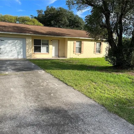 Rent this 3 bed house on 2727 South Dellwood Drive in Eustis, FL 32726