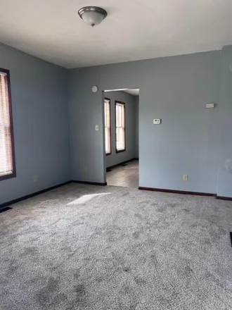 Image 7 - 300 West Summit Avenue, Muskegon Heights, MI 49444, USA - House for sale