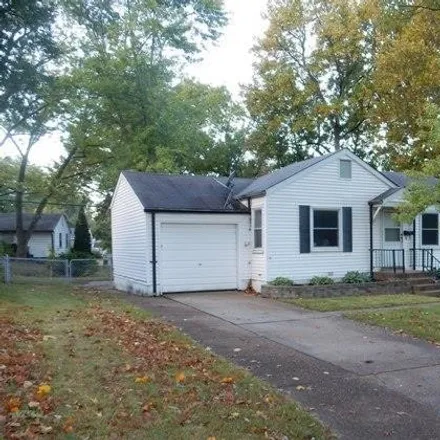 Buy this 2 bed house on 1026 Avant Drive in Bellefontaine Neighbors, MO 63137