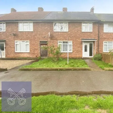 Buy this 3 bed townhouse on Staveley Road in Hull, HU9 4UP