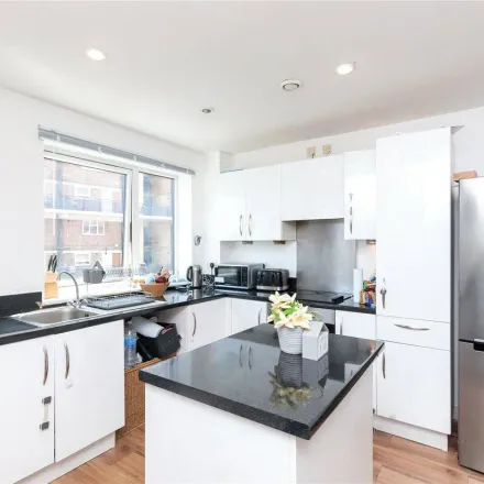 Image 1 - Lassco, 41 Maltby Street, London, SE1 3PA, United Kingdom - Apartment for rent