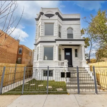 Rent this studio house on 1820 South Drake Avenue in Chicago, IL 60623