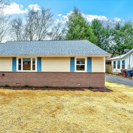 Buy this 4 bed house on 426 Taliwa Drive in Knoxville, TN 37920