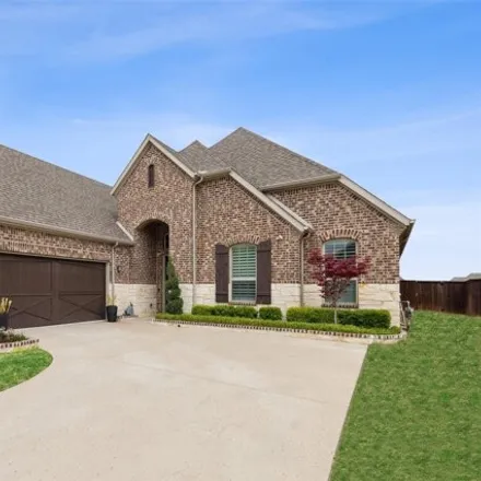 Buy this 4 bed house on 492 Nakoma Drive in Rockwall, TX 75087