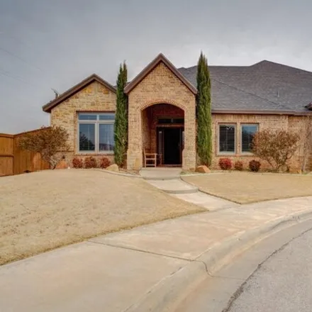 Buy this 4 bed house on Heritage Middle School in 6110 73rd Street, Lubbock