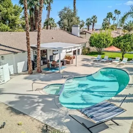 Image 6 - 3555 East el Gaucho Circle, Palm Springs, CA 92264, USA - House for sale