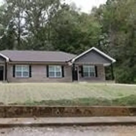 Buy this studio house on 185 Wade Lane in Oak Ridge, TN 37830