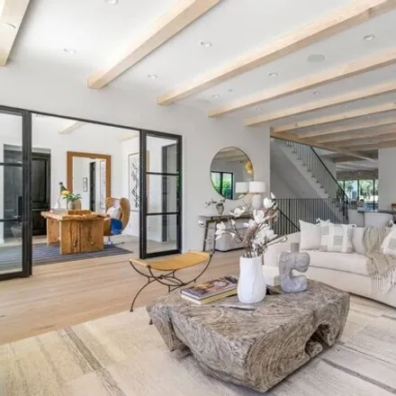 Image 7 - 15399 West Earlham Street, Los Angeles, CA 90272, USA - House for sale