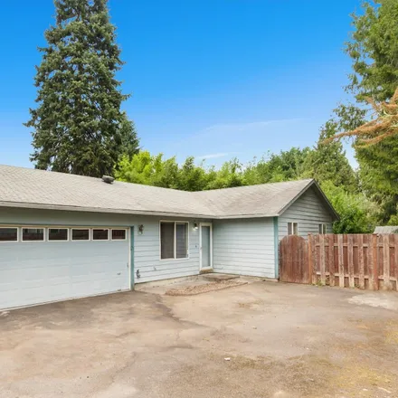Buy this 3 bed house on 6651 Northeast Wygant Street in Portland, OR 97218