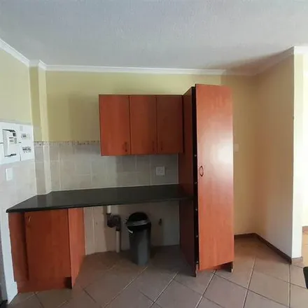 Image 6 - Montana Street, Derdepoort Tuindorp, Pretoria, 0150, South Africa - Apartment for rent