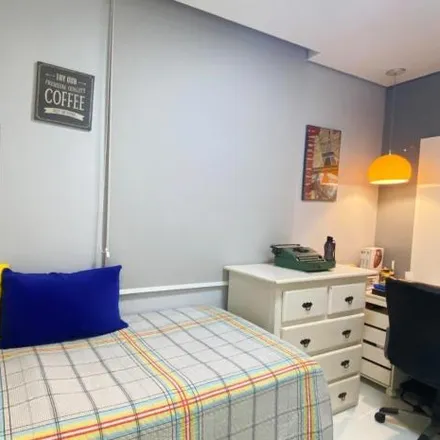 Buy this 3 bed apartment on Rua Anhanguera in Jardim Iracema, Barueri - SP