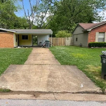 Buy this 3 bed house on 4246 Hobson Road in Memphis, TN 38128
