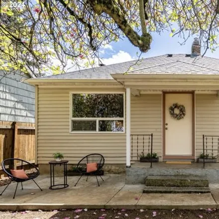 Buy this 2 bed house on 4515 Northeast Holman Place in Portland, OR 97218