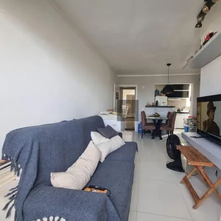 Rent this 3 bed apartment on Rua Pedrinópolis in Candeias, Jaboatão dos Guararapes - PE