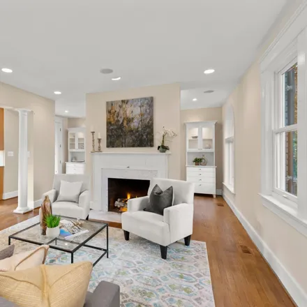 Image 3 - 4114 Stanford Street, Chevy Chase, MD 20815, USA - House for sale