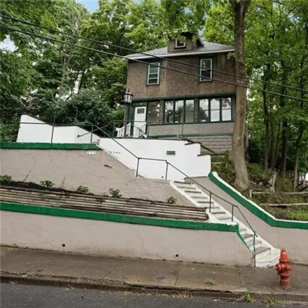 Buy this 4 bed house on 412 South Beech Street in City of Syracuse, NY 13210