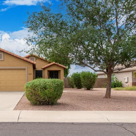 Buy this 2 bed house on 1227 West 4th Avenue in Apache Junction, AZ 85120