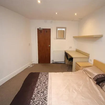 Rent this 3 bed apartment on Cavendish Place in Newcastle upon Tyne, NE2 2NE