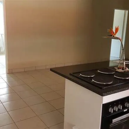 Rent this 2 bed apartment on Hillside Golf Course in Rachel de Beer Street, Tileba