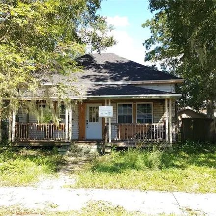 Buy this 5 bed house on 506 North Warnell Street in Plant City, FL 33563