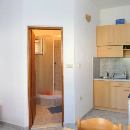 Image 1 - 21315 Općina Dugi Rat, Croatia - Apartment for rent